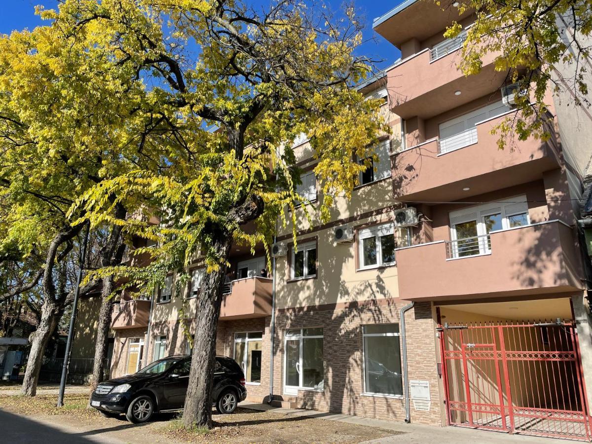 Apartmani Σόμπορ Εξωτερικό φωτογραφία